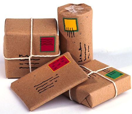 Đóng gói hàng hóa, bưu kiện - Công Ty TNHH Phúc Vinh